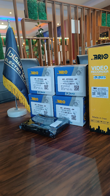 پکیج دوربین مداربسته ۴ عددی آریو 5 مگاپیکسلی با دستگاه ضبط DVR و لوازم کامل